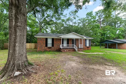 312 Bayou Ave, Saraland, AL 36571