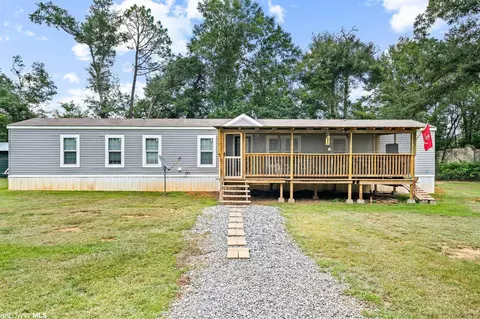 17960 Lost Haven Ct, Summerdale, AL 36580