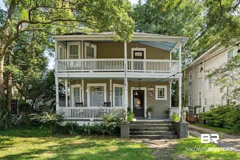 1255 Texas St, Mobile, AL 36604
