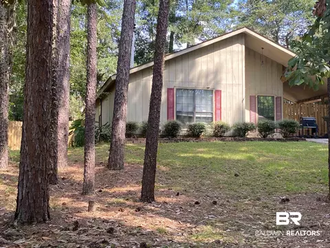 185 Montclair Loop, Daphne, AL 36526