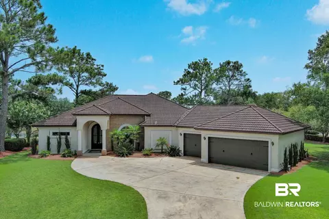 301 Royal Dr, Gulf Shores, AL 36542