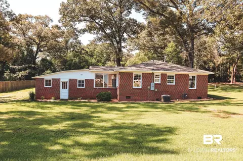 7061 Ching Lynch Rd, Mobile, AL 36618 photo 1