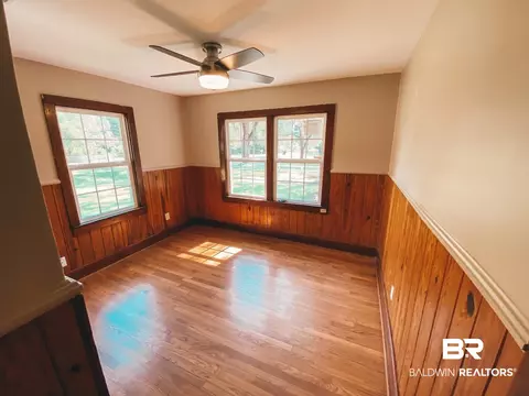 7061 Ching Lynch Rd, Mobile, AL 36618 photo 2