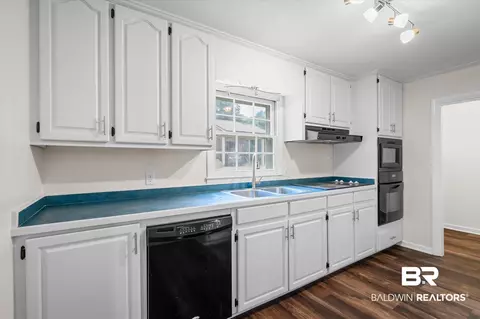 3412 Sherringham Dr, Mobile, AL 36609 photo 6