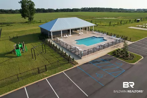 3111 Truckster Ln, Foley, AL 36535