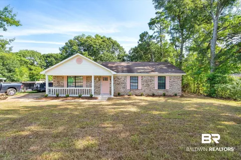 9316 S Cottage Park Dr, Mobile, AL 36695