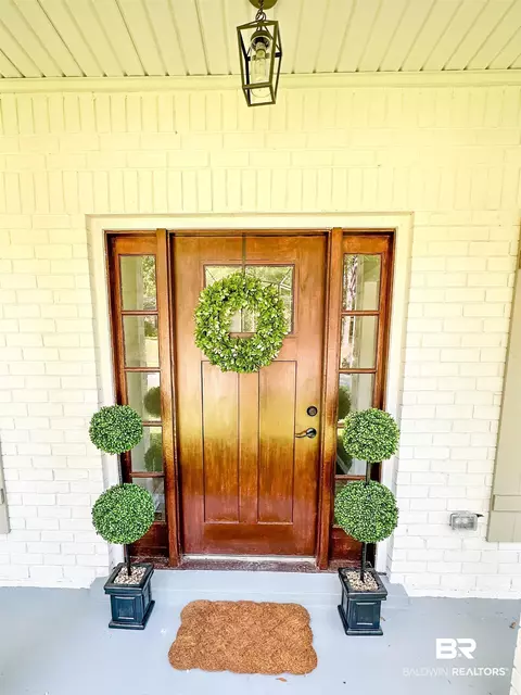 3075 Longleaf Dr, Mobile, AL 36693 photo 2