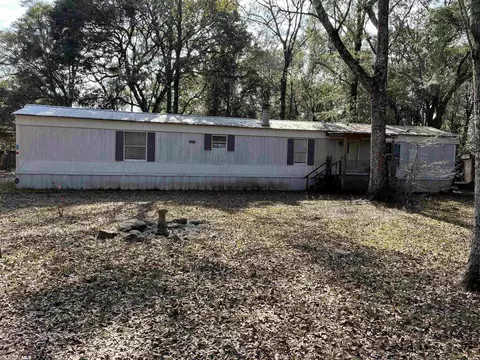 11045 Wulff Pines Dr, Semmes, AL 36575