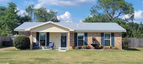 83 Steele Ln, Loxley, AL 36551