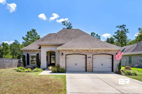 597 Turquoise Dr, Fairhope, AL 36532