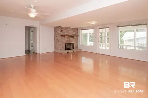400 Mcqueen Ave, Mobile, AL 36609 photo 10
