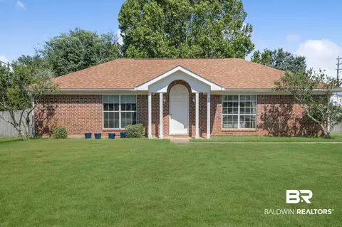 18927 Dalewood Cir, Robertsdale, AL 36567