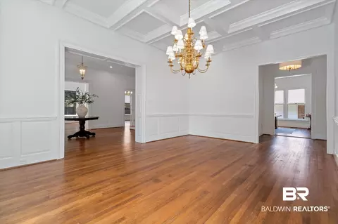 2400 Springhill Ave, Mobile, AL 36607 photo 5