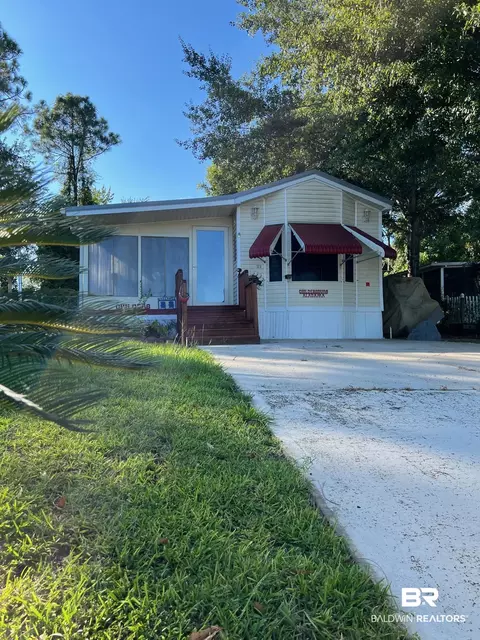 173 Defuniak Loop, Lillian, AL 36549
