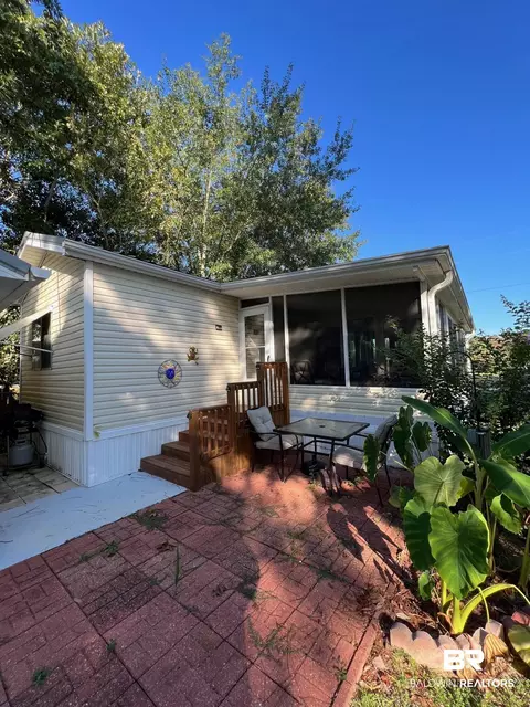 173 Defuniak Loop, Lillian, AL 36549 photo 2