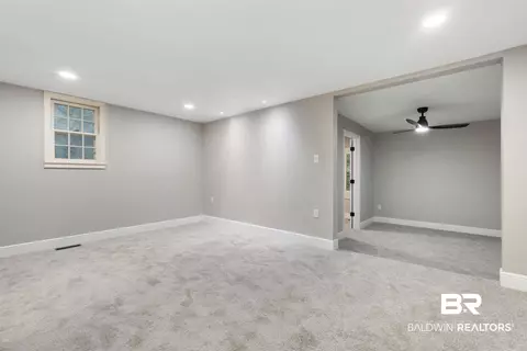 40 W Chadwick Dr, Mobile, AL 36606 photo 11