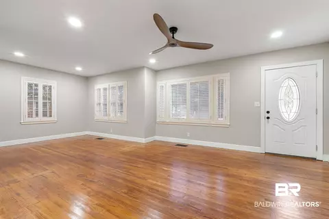 40 W Chadwick Dr, Mobile, AL 36606 photo 6