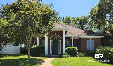 125 Kensington Ct, Fairhope, AL 36532
