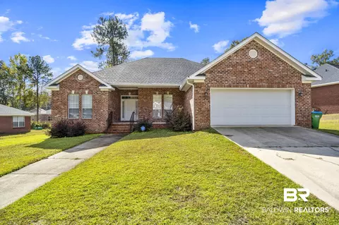 1749 Spanish Trace Dr, Saraland, AL 36571