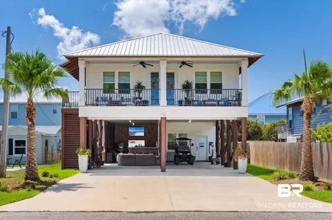 5587 Bayou St John Ave, Orange Beach, AL 36561