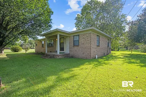 40720 Pine Grove Rd, Bay Minette, AL 36507