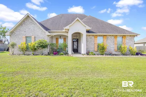 1046 Tampa Ave, Foley, AL 36535