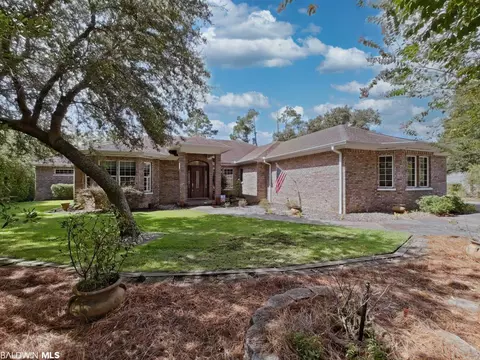 304 Peninsula Blvd, Gulf Shores, AL 36542