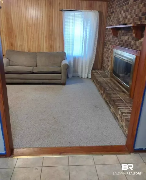 97 W Wiggins Rd, Monroeville, AL 36460 photo 4