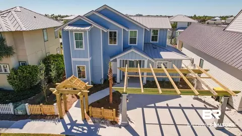 8861 Cape Ln, Gulf Shores, AL 36542