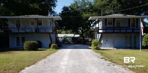 732 E 24th Ave, Gulf Shores, AL 36542