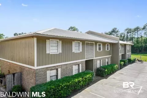 125 E 22nd Ave #15, Gulf Shores, AL 36542