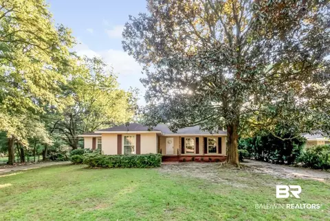 288 Summit Dr, Mobile, AL 36609