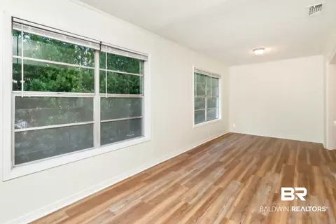 288 Summit Dr, Mobile, AL 36609 photo 8