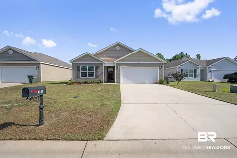1017 Summerton Dr, Foley, AL 36535