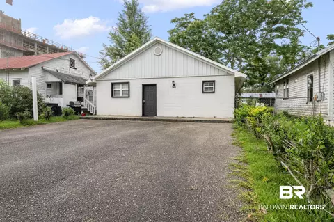 99 W 4th St, Bay Minette, AL 36507