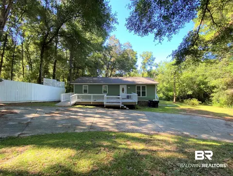 1002 Caroline Ave, Daphne, AL 36526