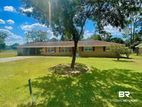 210 Greer Ave, Atmore, AL 36502