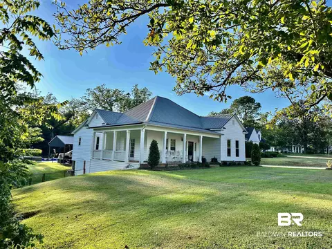 309 N Shipp St, Evergreen, AL 36401