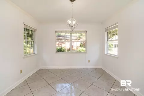 286 Larkspur St, Mobile, AL 36609 photo 19