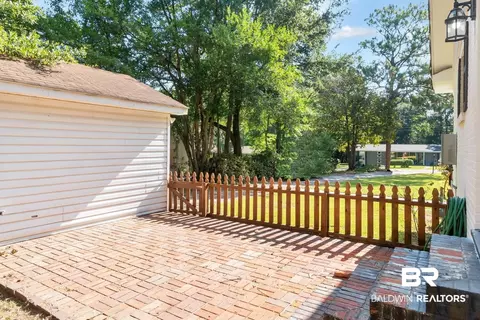 286 Larkspur St, Mobile, AL 36609 photo 32