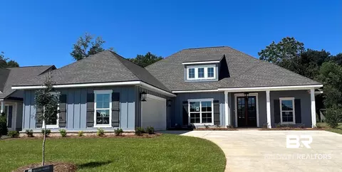 563 Lisbon Ave, Fairhope, AL 36532