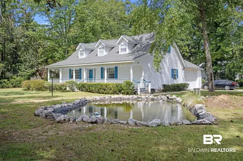 715 E 9th St, Bay Minette, AL 36507