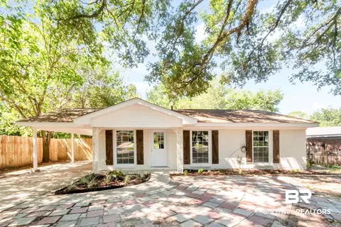 3852 San Juan Dr, Mobile, AL 36609