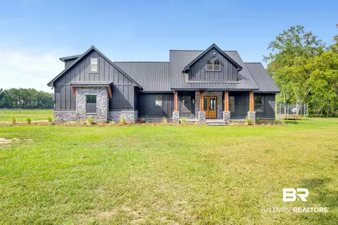 15061 Maytower Rd, Bay Minette, AL 36507