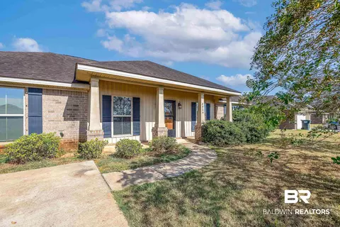 8904 Lockridge Rd, Foley, AL 36535