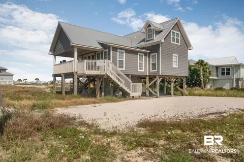 6525 Sea Shell Dr, Gulf Shores, AL 36542