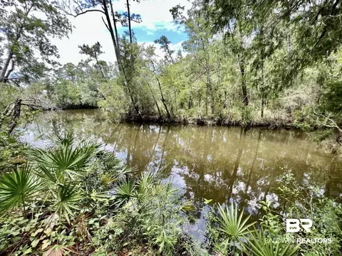9121 Woodland Dr # B, Elberta, AL 36530