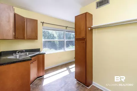 4652 E Pinewood Dr, Mobile, AL 36618 photo 19