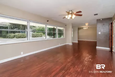 4652 E Pinewood Dr, Mobile, AL 36618 photo 7