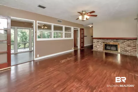 4652 E Pinewood Dr, Mobile, AL 36618 photo 5